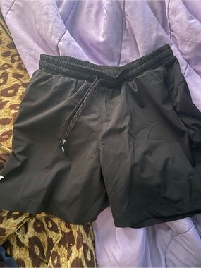 Fabletics shorts